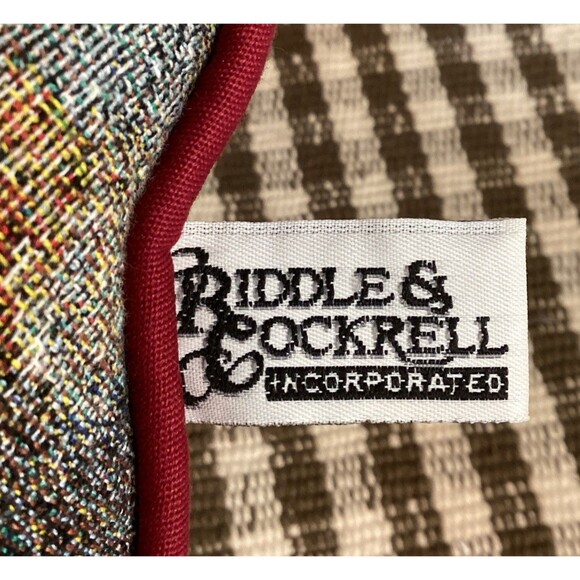 Riddle & Cockrell Heart Shaped Teddy Bear Pillow Embroidered Style Roughly 16x15 - Picture 4 of 11